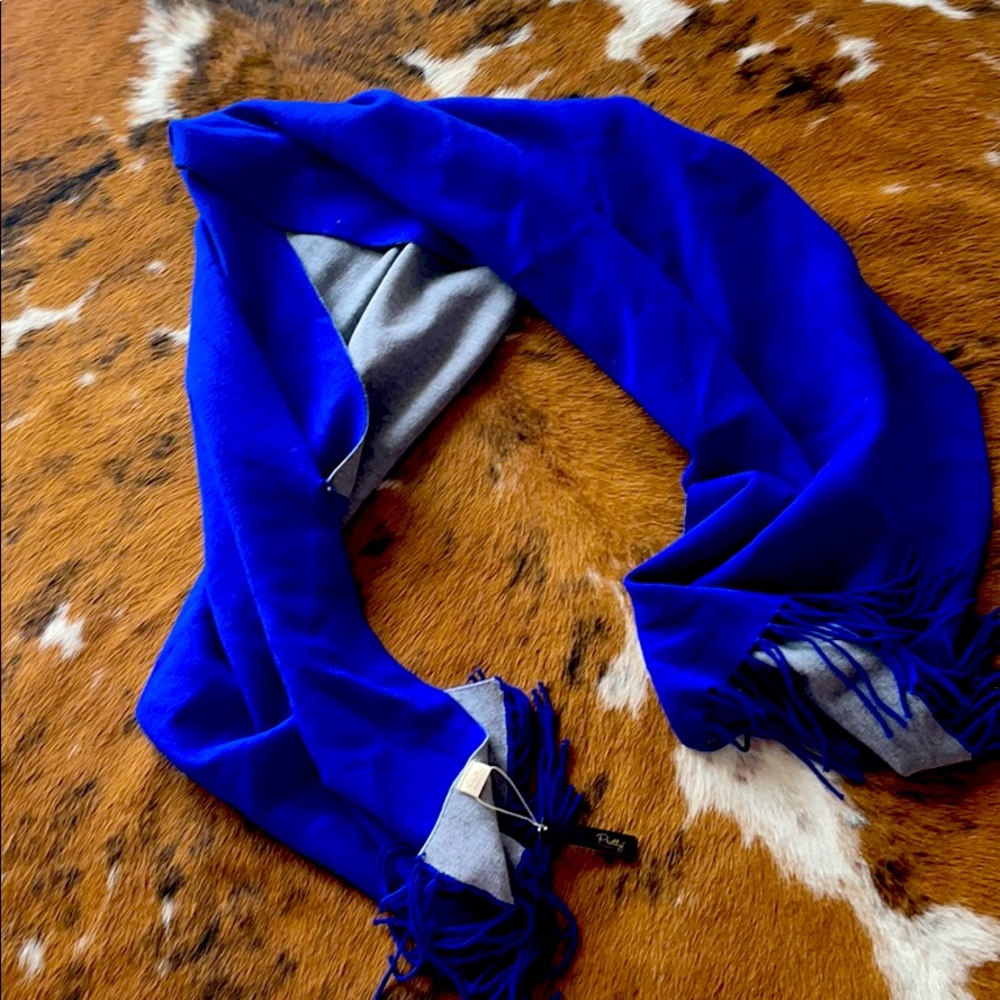Boutique wrap/scarf